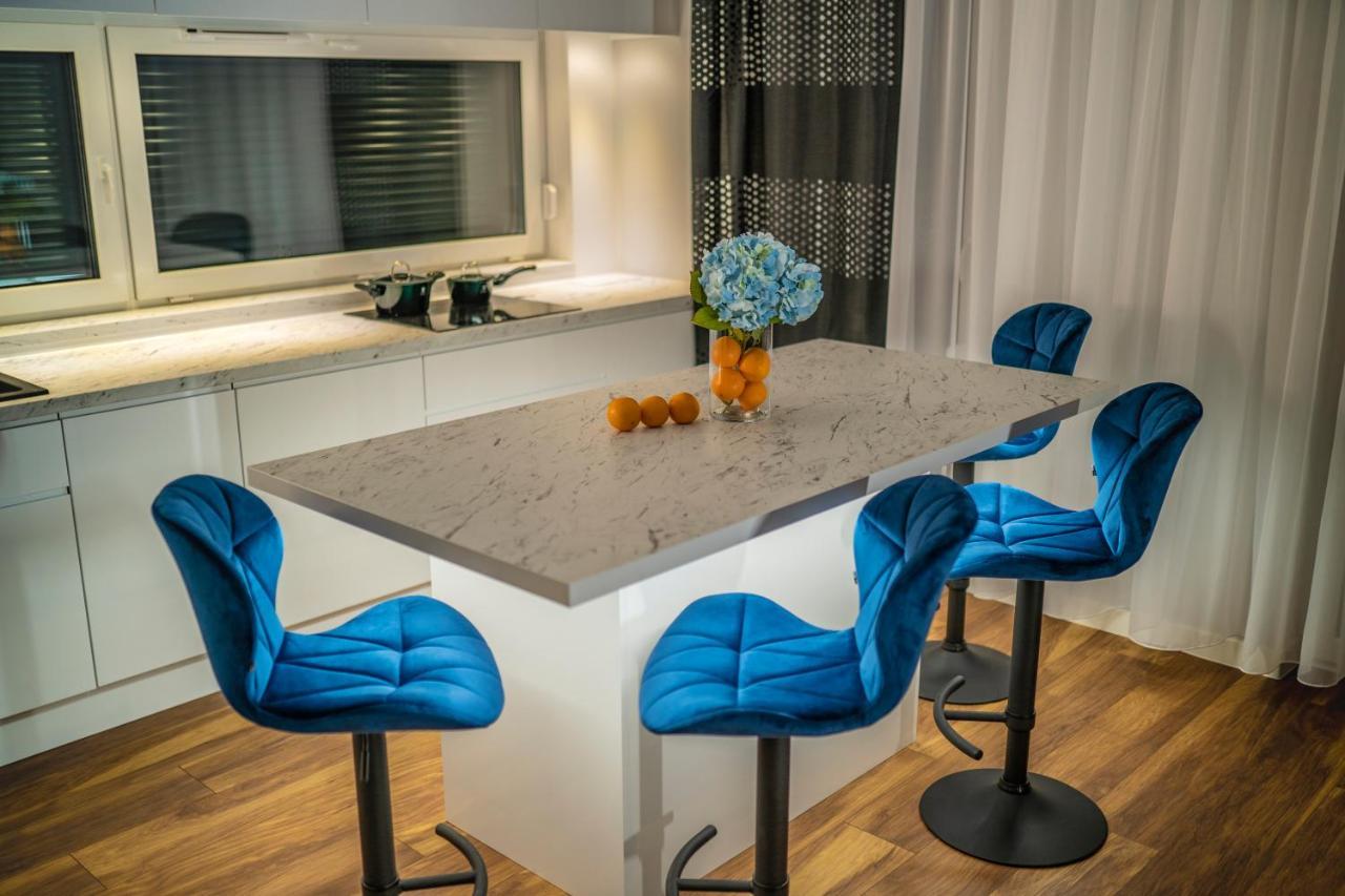 Apartament W Cieplicach Comfort Jelenia Góra Exterior foto
